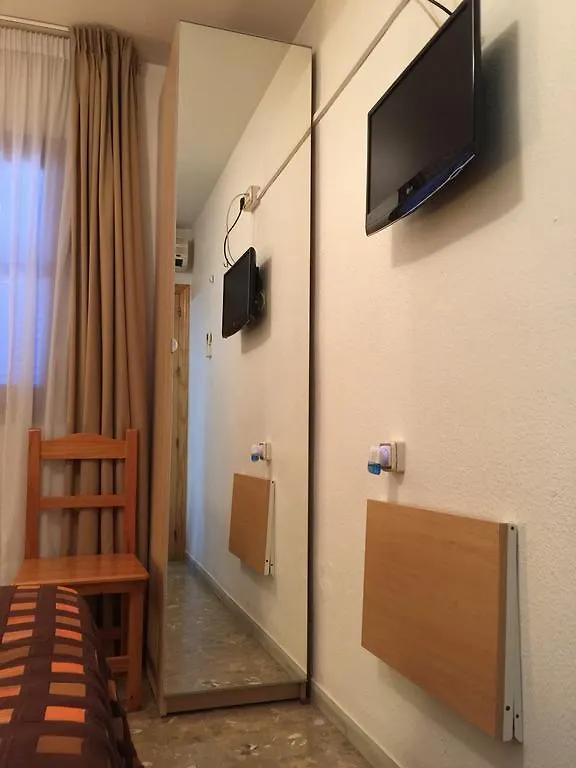 Guest house Hostal Juan De Austria II Aguadulce